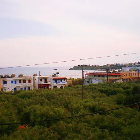 Sunny Makrýgialos